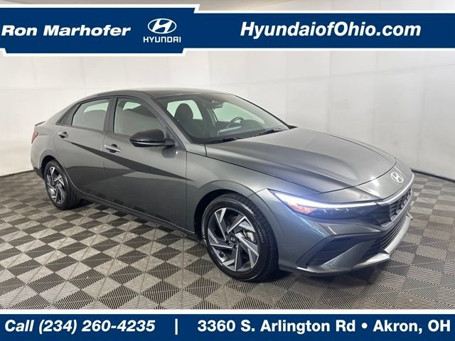 Certified 2025 Hyundai Elantra Sport image 1