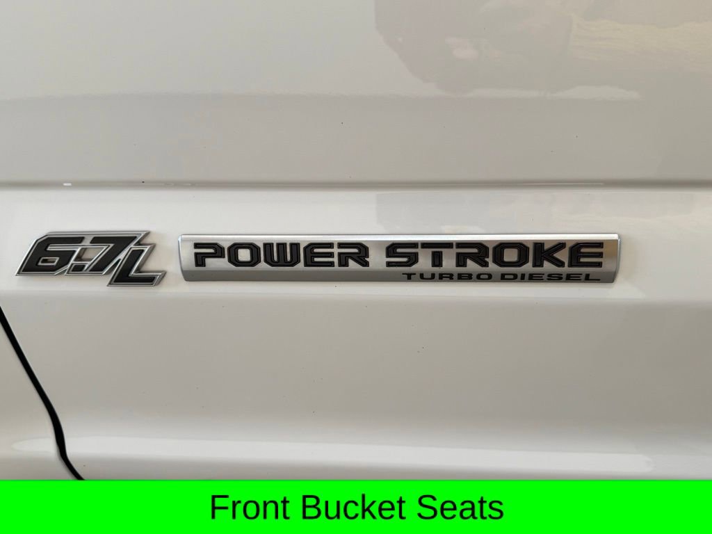 Used 2022 Ford F250 Lariat w/ Black Appearance Pkg image 13