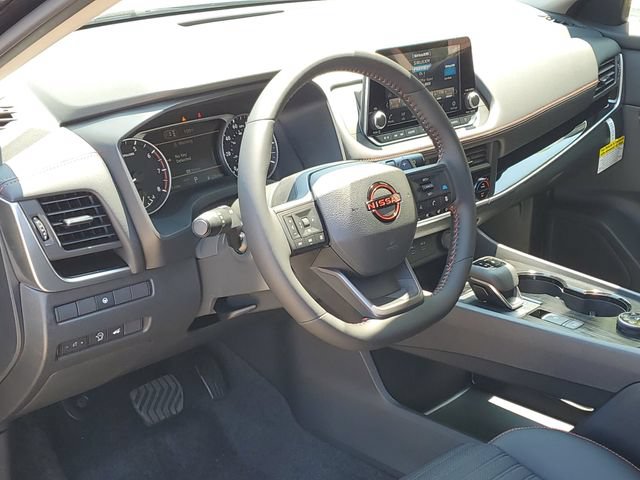 New 2026 Nissan Rogue SV AWD/4WD image 7