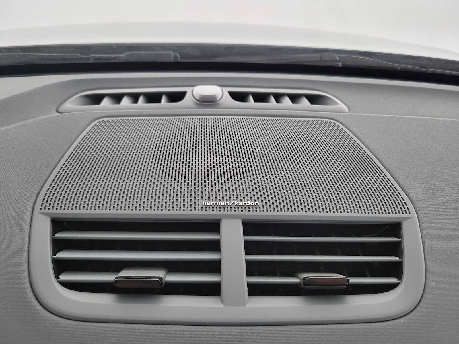 Used 2023 Polestar Polestar 2 w/ Pilot Pack AWD/4WD image 30