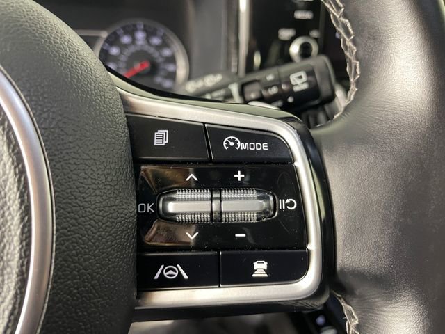 Certified 2022 Kia Sorento EX w/ Panoramic Sunroof Package image 10