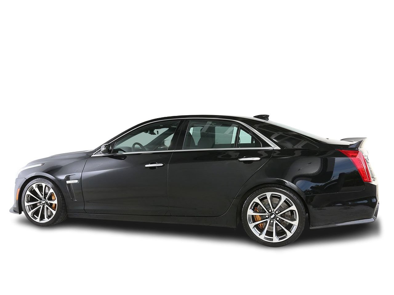 Used 2018 Cadillac CTS V w/ Carbon Fiber Package RWD image 11