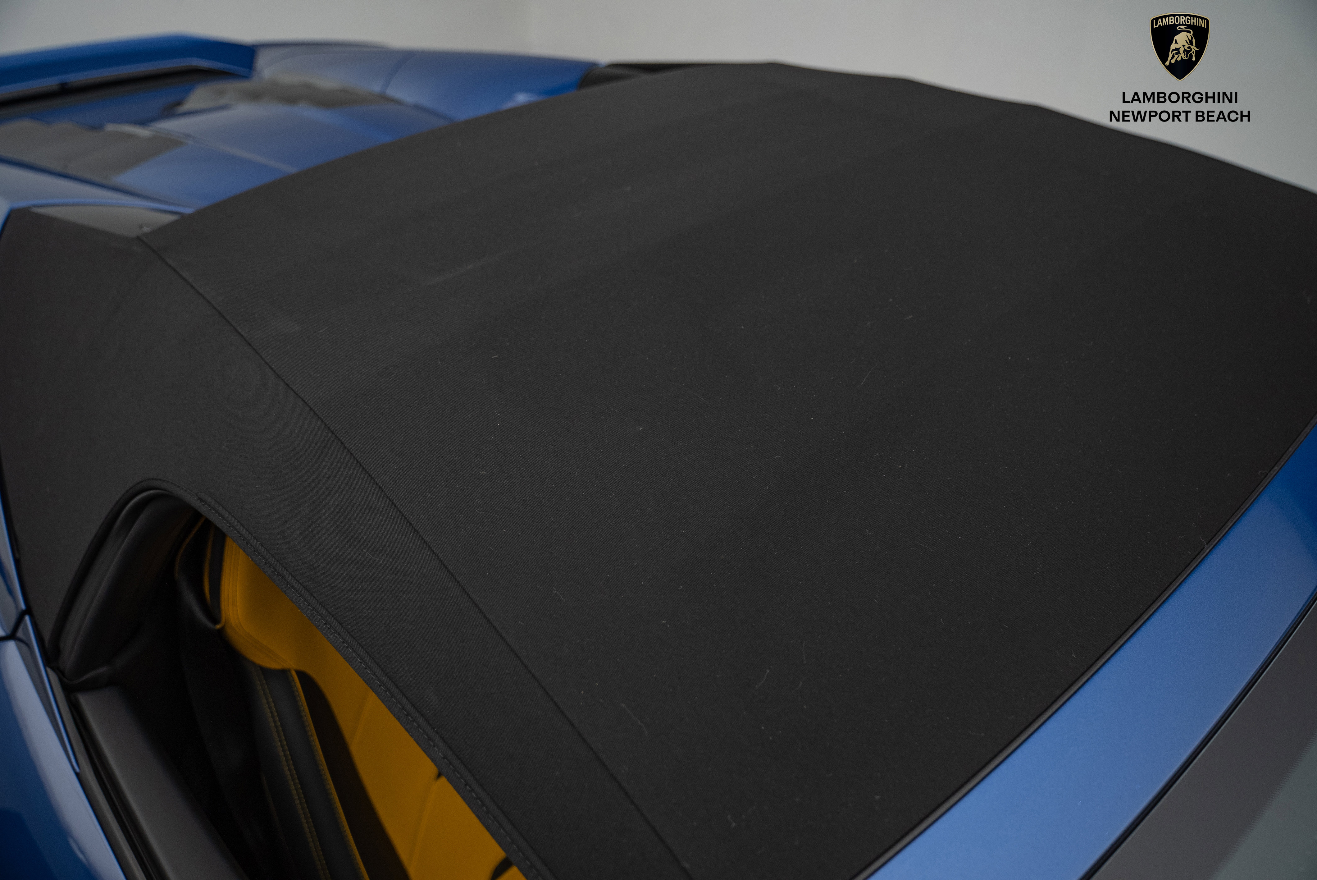 Used 2023 Lamborghini Huracan EVO image 20