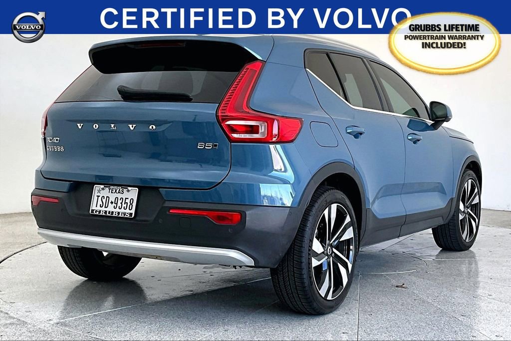 Used 2023 Volvo XC40 B5 Ultimate w/ Protection Package Premier image 2