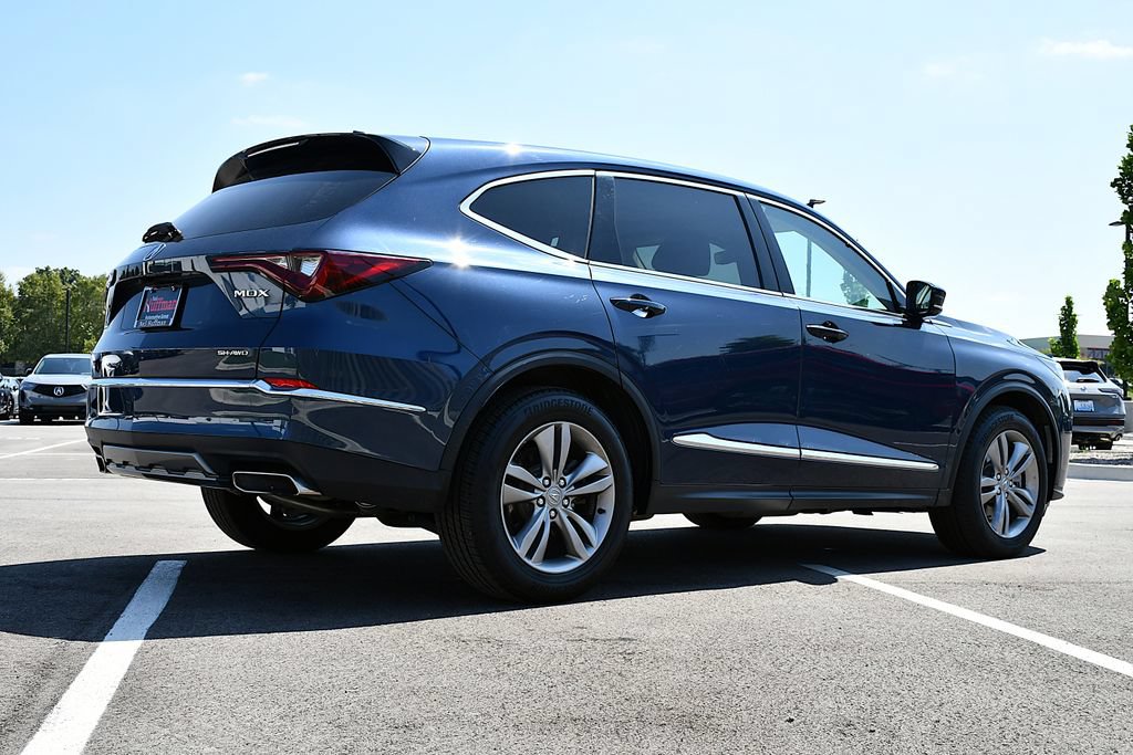 Used 2025 Acura MDX SH-AWD image 10