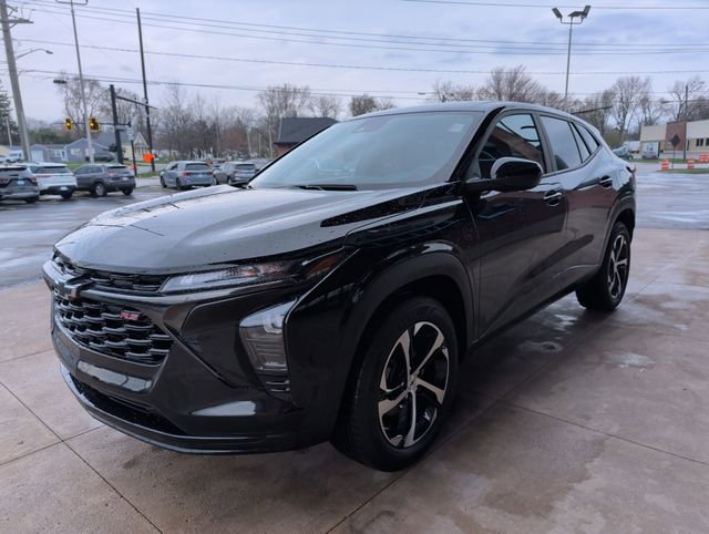 Certified 2024 Chevrolet Trax RS w/ Sunroof Package image 5