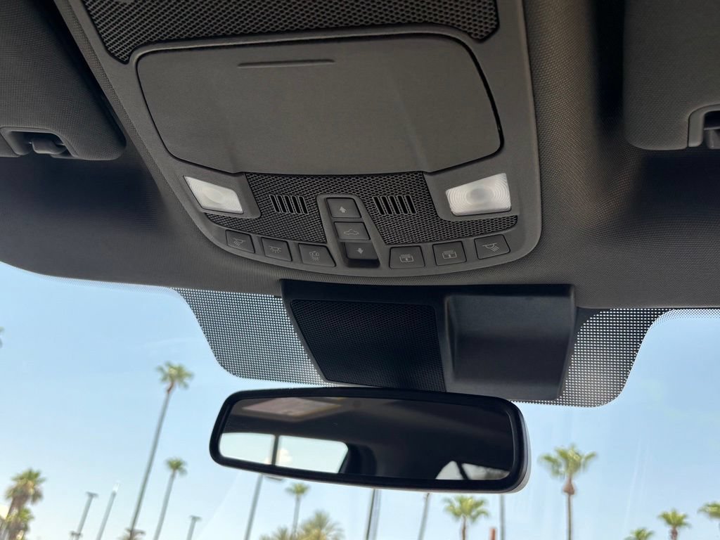 Used 2019 Ford F150 Lariat w/ Equipment Group 502A Luxury AWD/4WD image 12