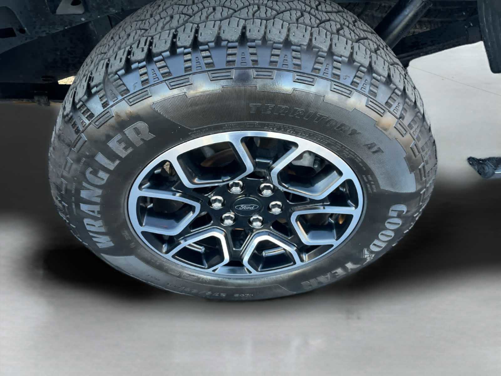 Used 2018 Ford F150 XLT image 11