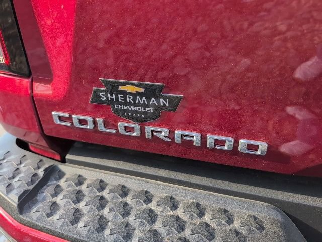 Used 2023 Chevrolet Colorado LT w/ LT Convenience Package image 9