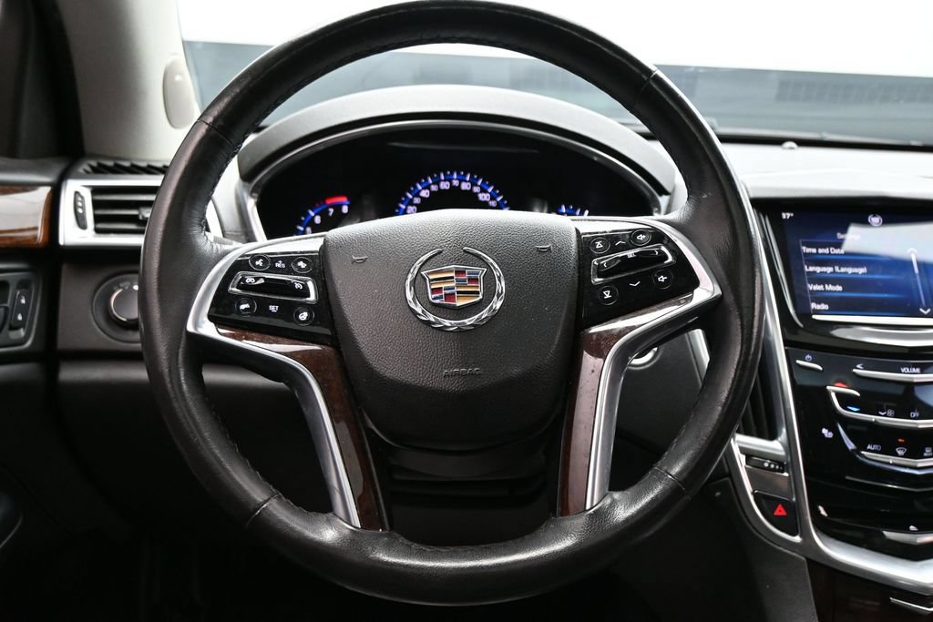 Used 2014 Cadillac SRX Luxury w/ Driver Awareness Package AWD/4WD image 15