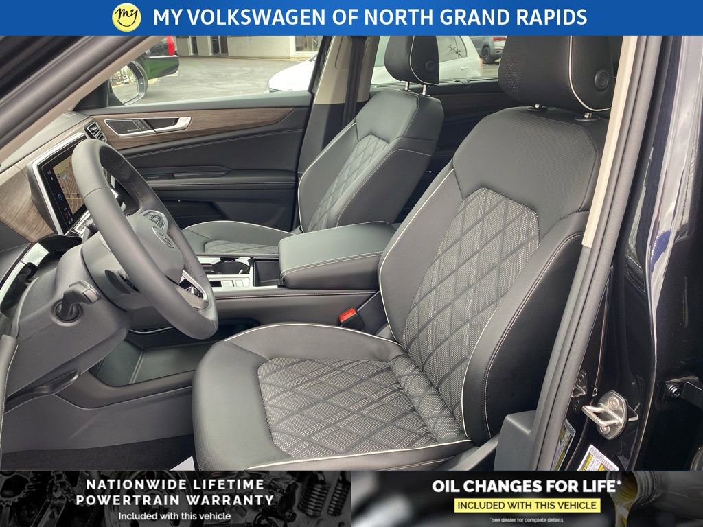 New 2026 Volkswagen Atlas SEL Premium R-Line image 8
