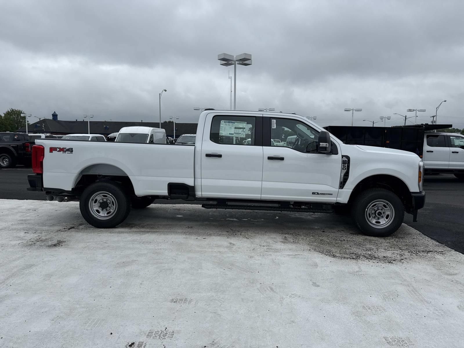 New 2026 Ford F250 XL w/ XL Driver Assist Package AWD/4WD image 2