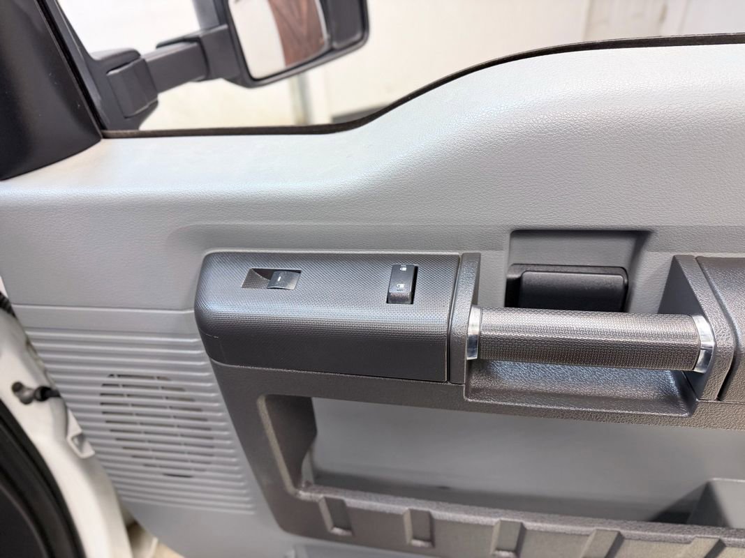 Used 2012 Ford F550 4x4 Crew Cab Super Duty w/ Payload Upgrade Pkg image 30