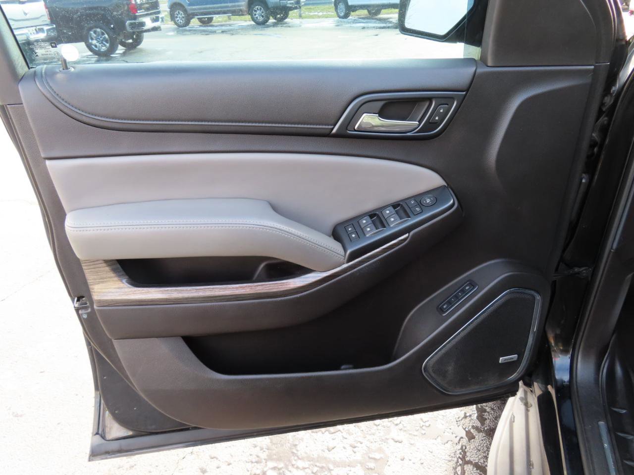 Used 2015 Chevrolet Tahoe LT AWD/4WD image 53