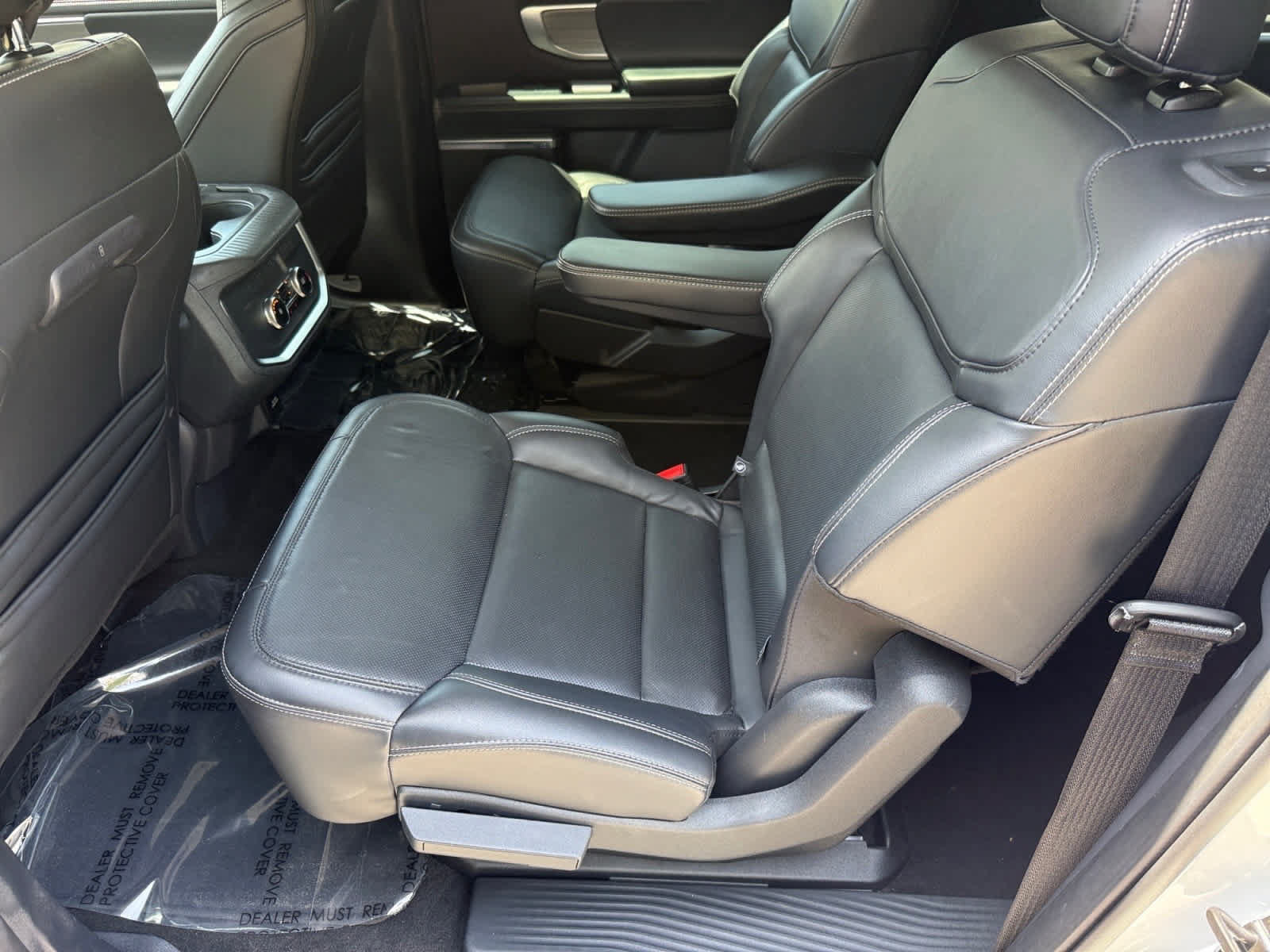 Used 2025 Ford Expedition Max Platinum AWD/4WD image 11