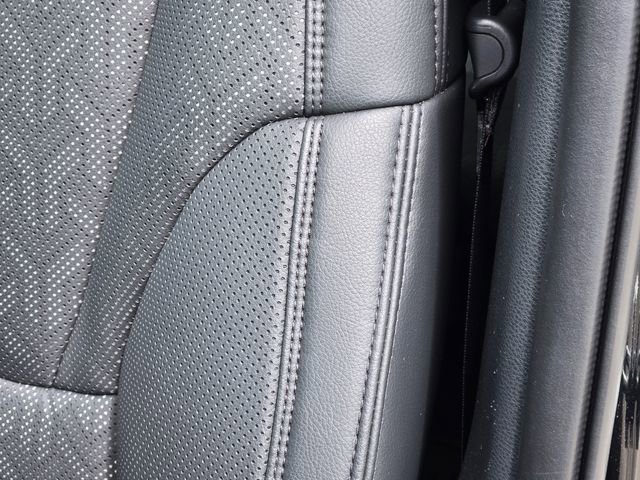 Used 2024 Toyota Sequoia SR5 w/ SR5 Premium Package AWD/4WD image 17