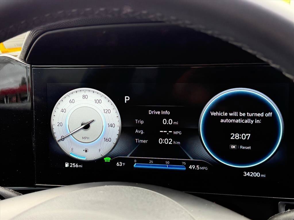 Used 2023 Hyundai Elantra Limited FWD image 26