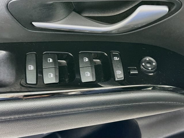Certified 2023 Hyundai Santa Cruz Limited AWD/4WD image 23