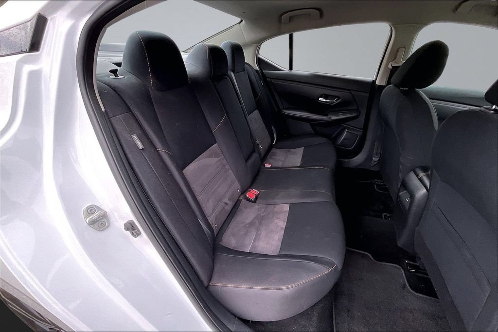 Used 2021 Nissan Sentra SR FWD image 26