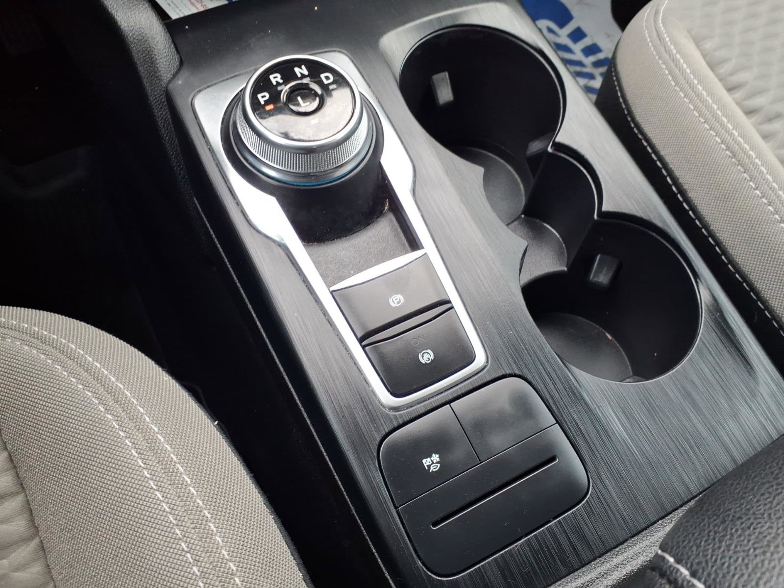 Certified 2022 Ford Escape SE w/ SE Sport Appearance Package image 25