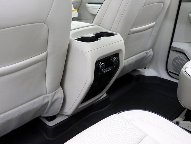 New 2026 Buick Enclave Avenir w/ Super Cruise Package image 14