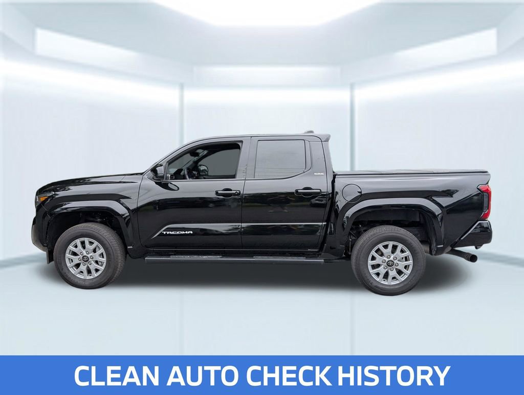 Used 2025 Toyota Tacoma SR5 AWD/4WD image 2