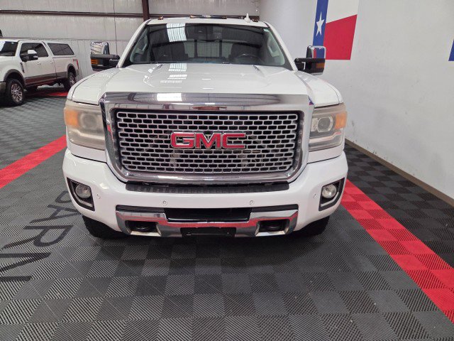 Used 2016 GMC Sierra 3500 Denali w/ Duramax Plus Package image 14
