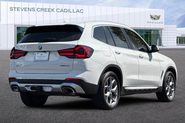 Used 2023 BMW X3 sDrive30i w/ Convenience Package RWD image 3