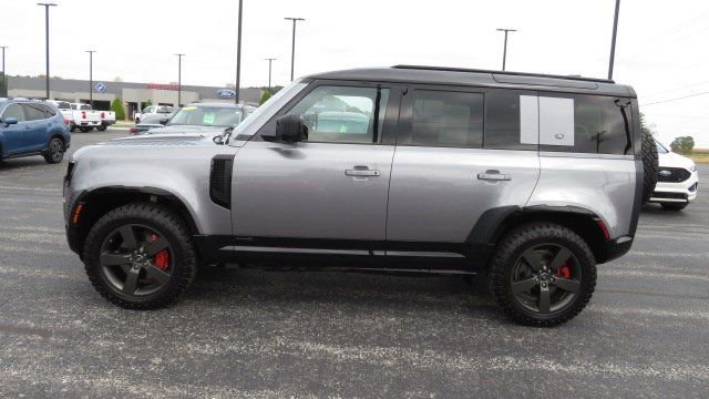 Used 2020 Land Rover Defender 110 X image 13