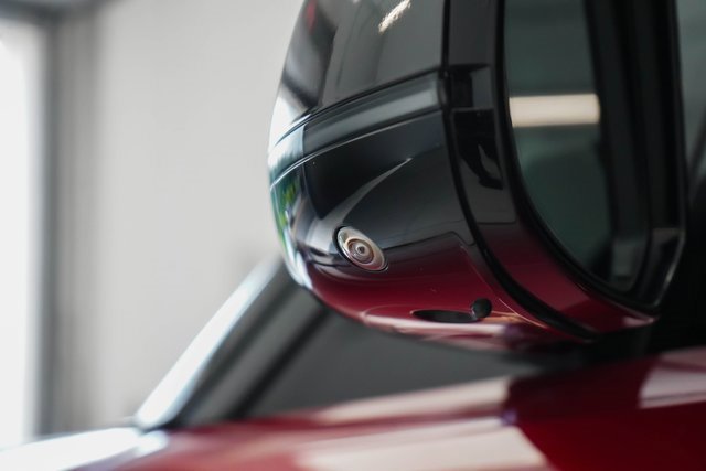 Used 2023 Land Rover Range Rover Sport SE image 11