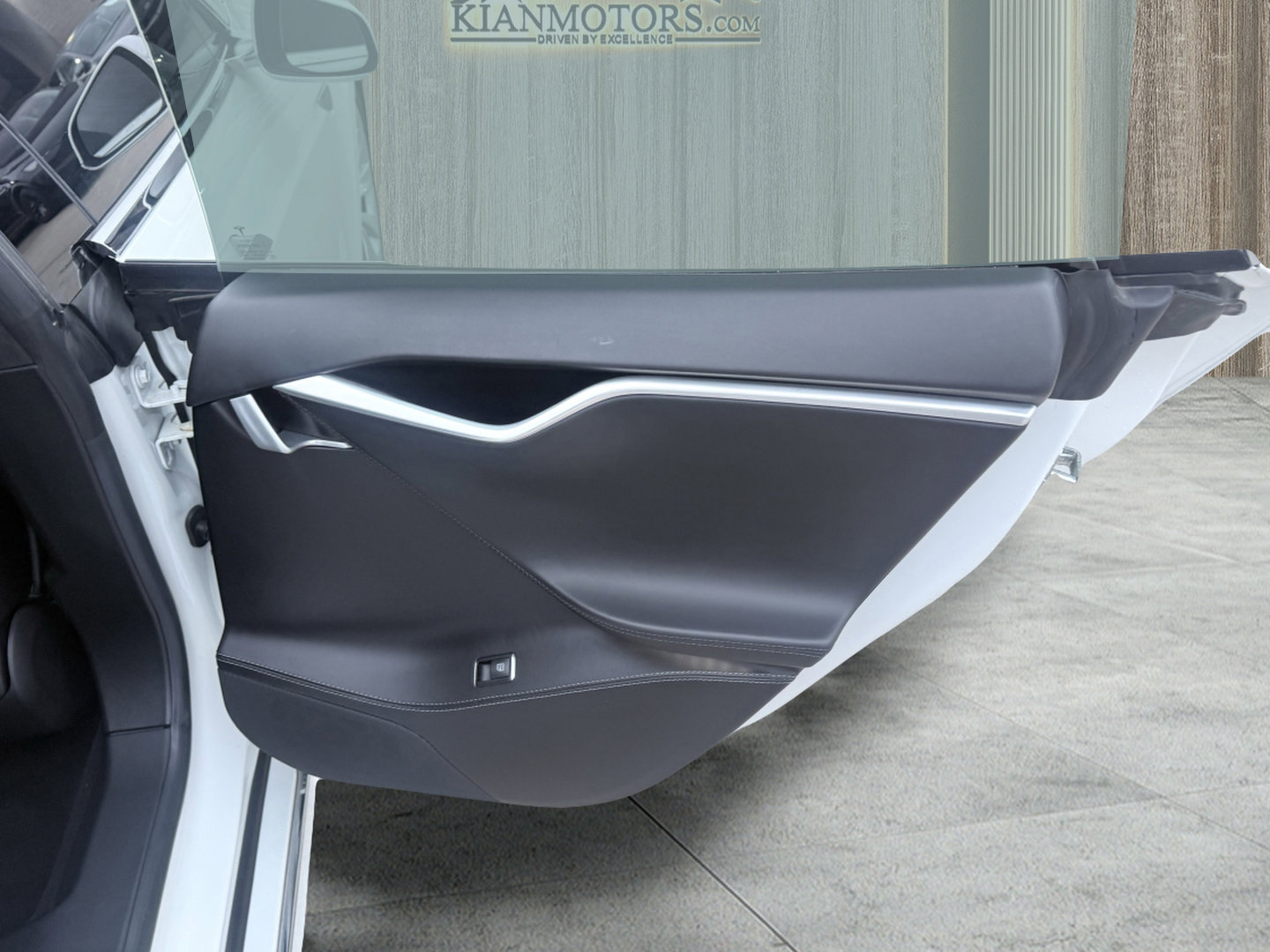 Used 2016 Tesla Model S 75D image 41