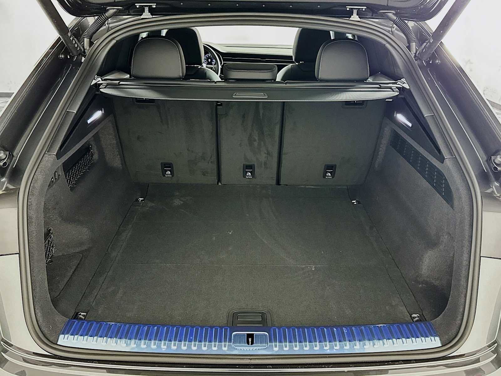 New 2026 Audi Q8 Premium Plus image 25