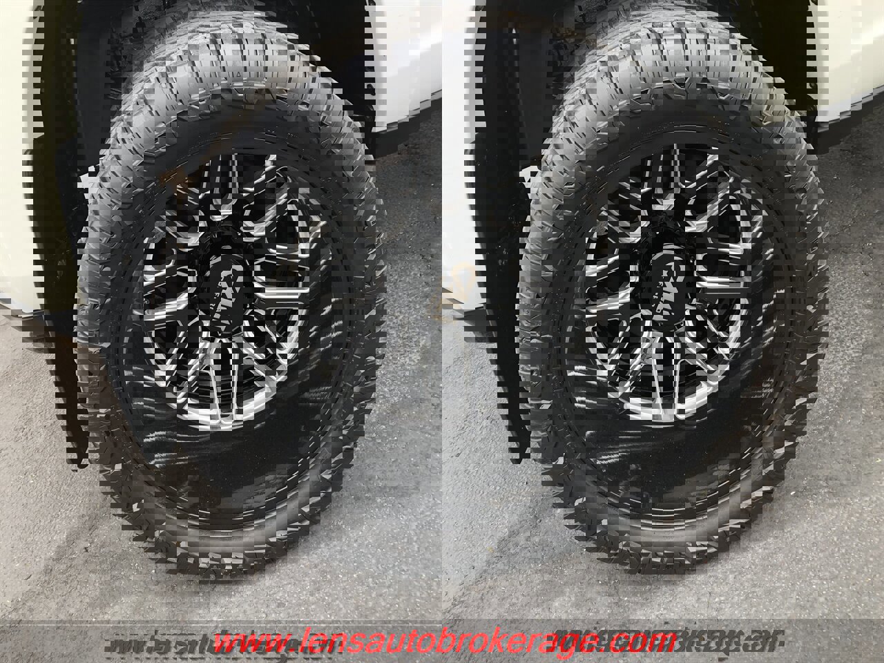Used 2020 RAM 3500 Limited image 30
