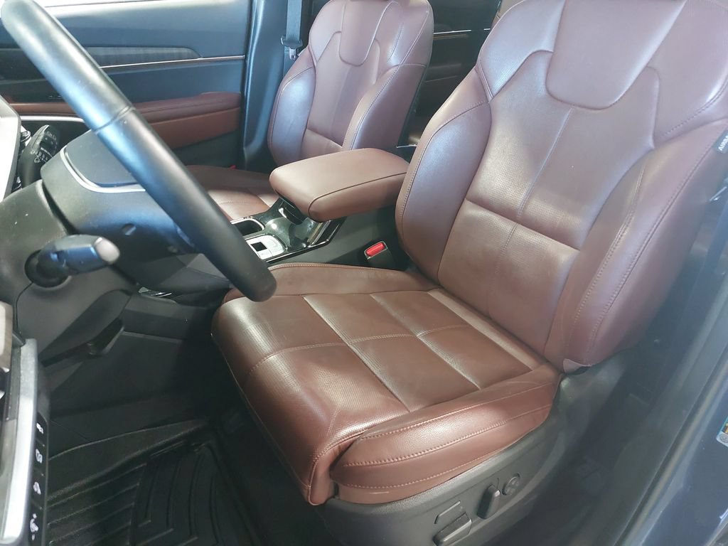 Used 2024 Kia Telluride SX AWD/4WD image 16
