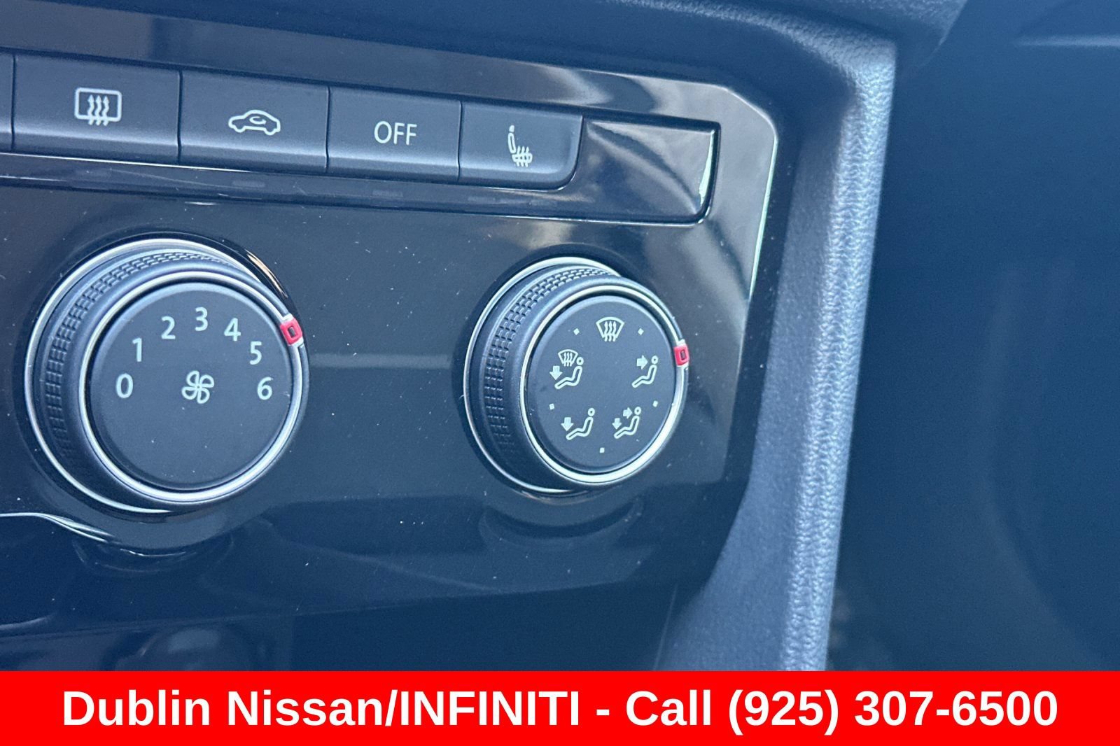Used 2023 Volkswagen Taos SE w/ Black Wheel Package FWD image 31