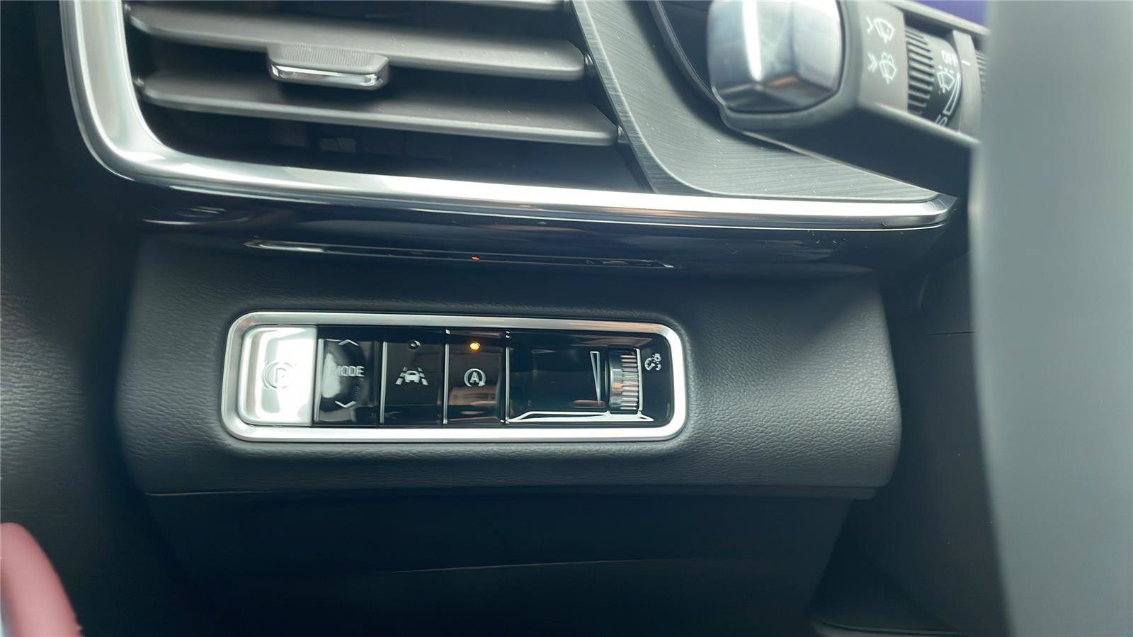 New 2026 Buick Envision Sport Touring image 15