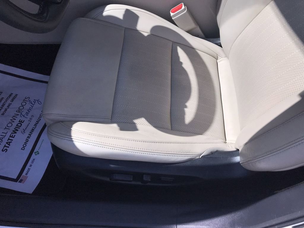 Used 2019 Nissan Maxima 3.5 SL w/ Floor Mat Group image 12