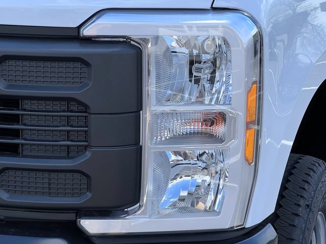 New 2026 Ford F350 XL w/ FX4 Off-Road Package AWD/4WD image 27