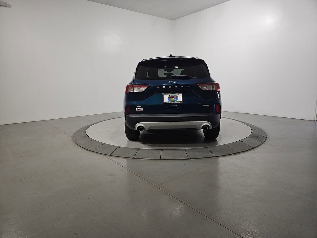 Used 2020 Ford Escape SE FWD image 4