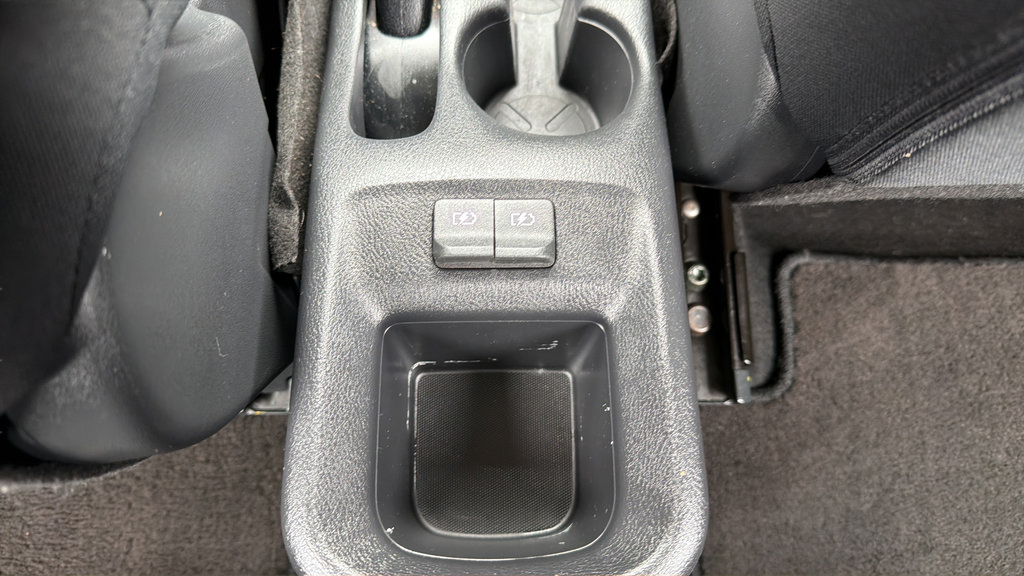 Certified 2018 Nissan Kicks SV w/ Exterior Package FWD image 20