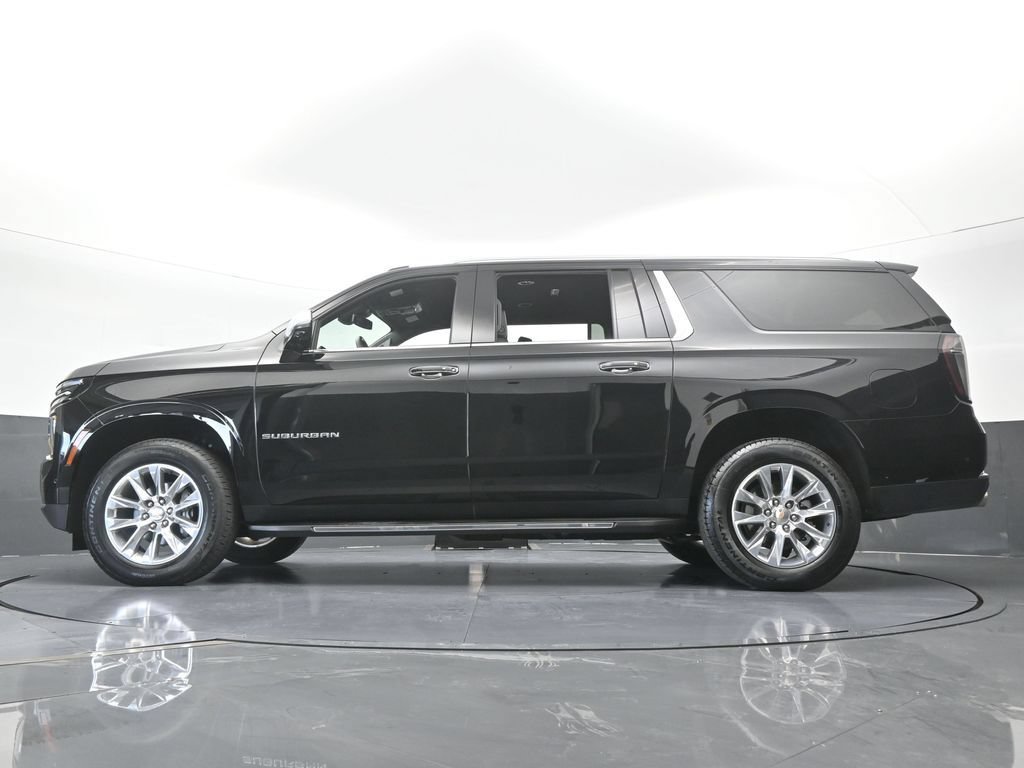 Used 2026 Chevrolet Suburban Premier AWD/4WD image 66