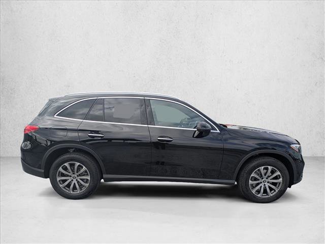 Certified 2026 Mercedes-Benz GLC 300 4MATIC image 4