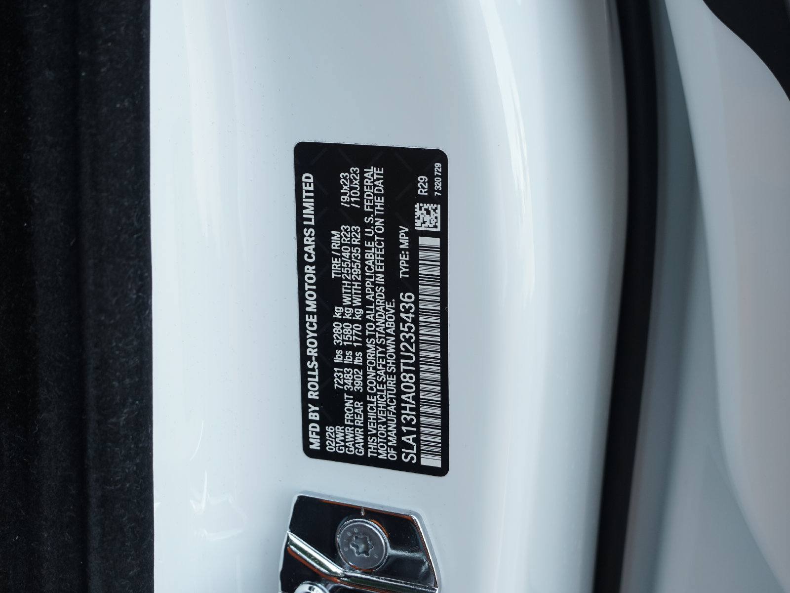 New 2026 Rolls-Royce Cullinan w/ Cullinan Package AWD/4WD image 38
