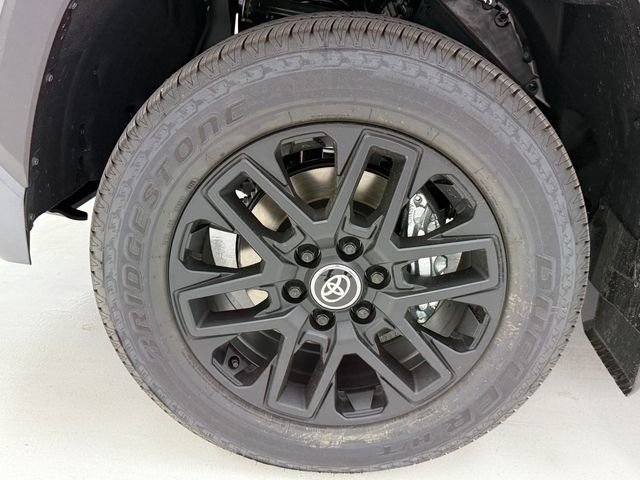 New 2026 Toyota Tundra Limited image 7
