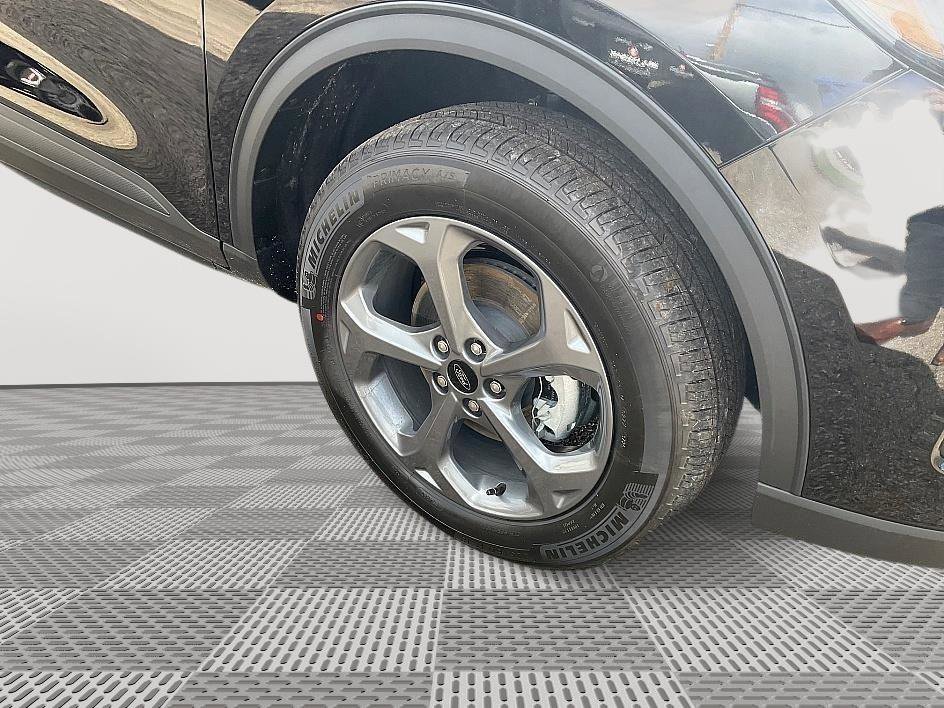 New 2026 Ford Escape ST-Line Select w/ Tech Pack #1 image 11