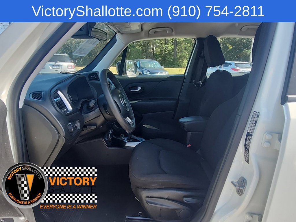 Certified 2022 Jeep Renegade Sport AWD/4WD image 19