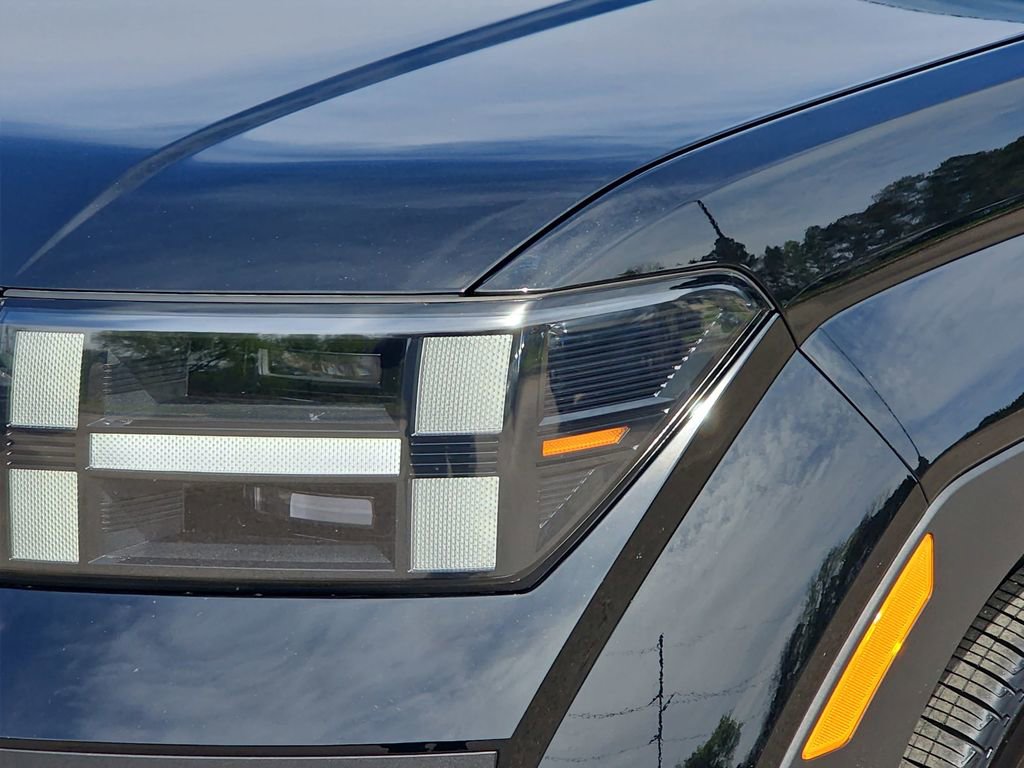 Used 2025 Hyundai Santa Fe Limited image 32