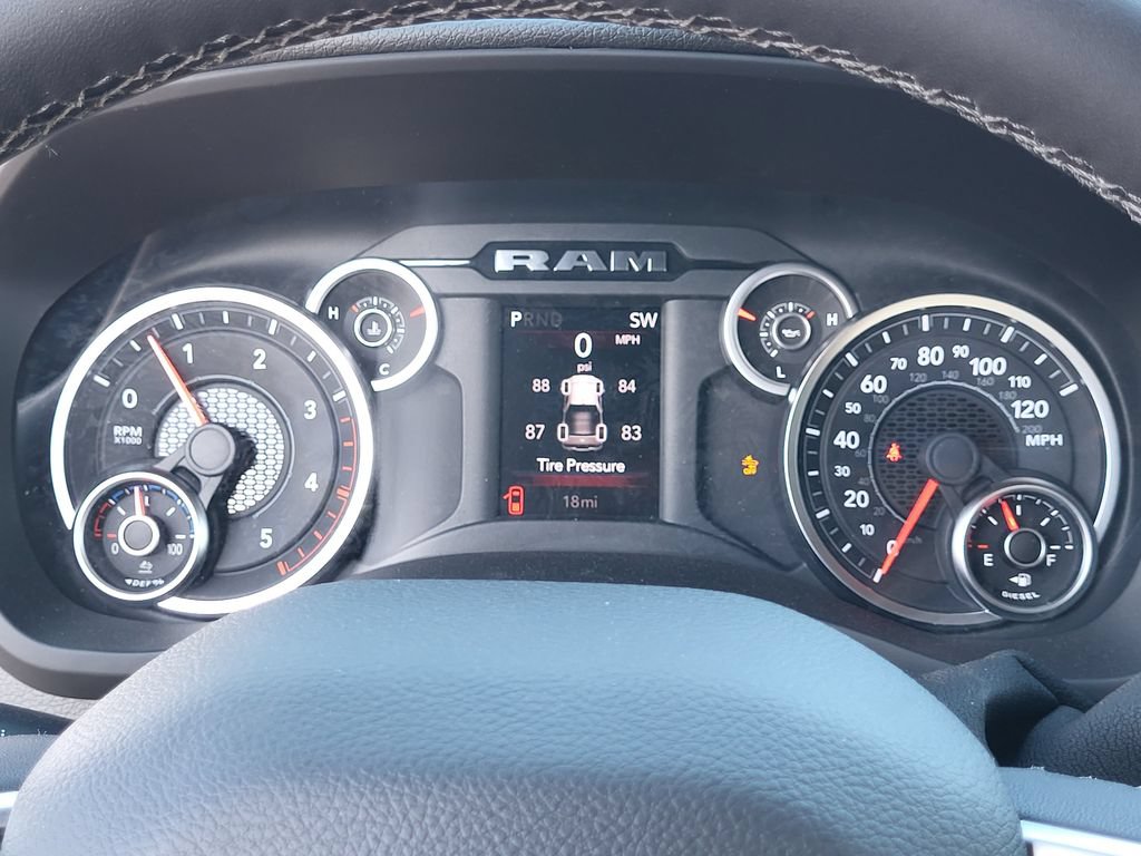 New 2026 RAM 2500 Big Horn AWD/4WD image 15