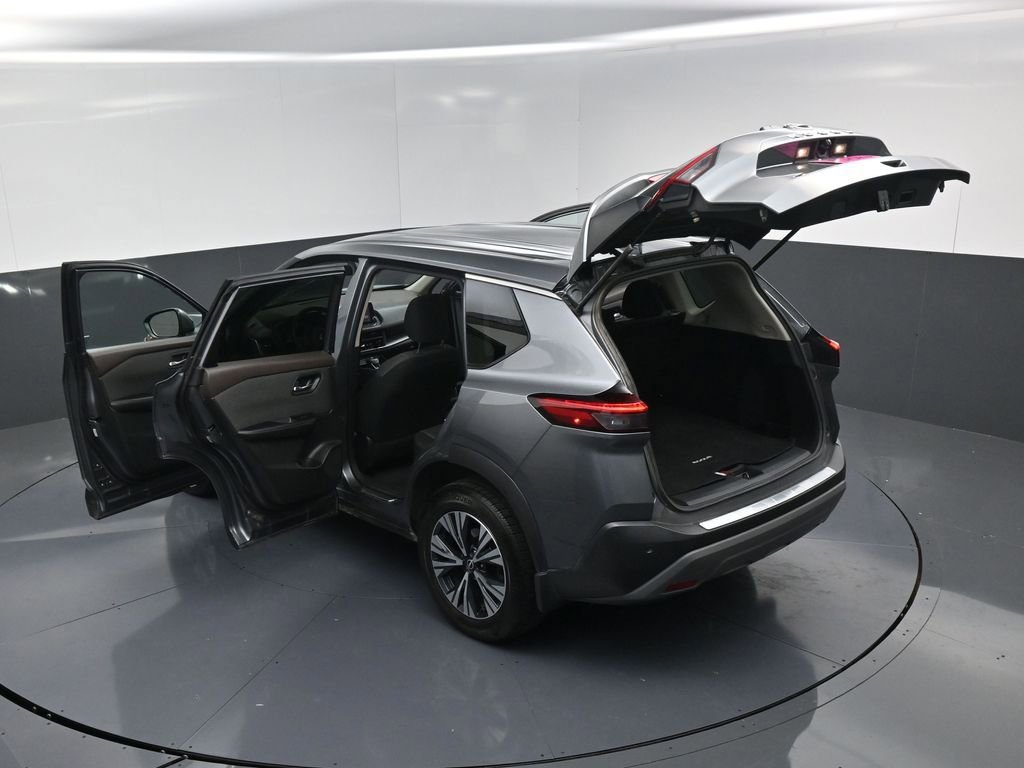 Used 2023 Nissan Rogue SV image 21