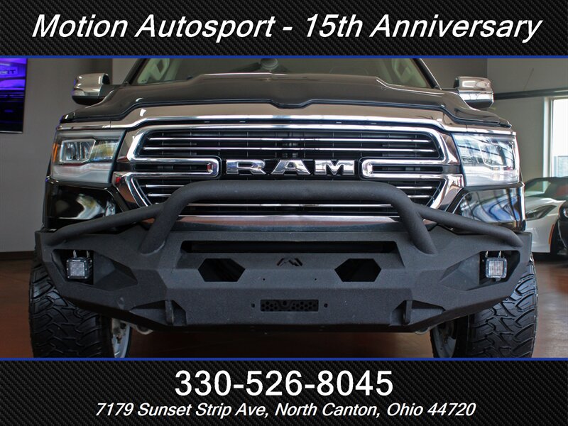 Used 2019 RAM 1500 Laramie AWD/4WD image 3